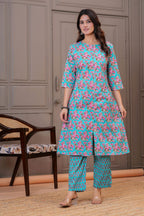 Turquoise Floral Printed Pure Cotton Kurta Pant Set for Women