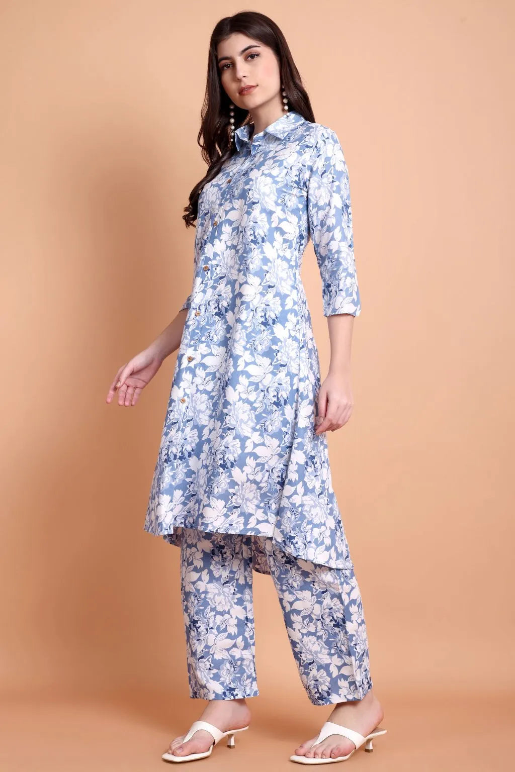 Women Blue Floral Printed Viscose Rayon Kurta Set | Shirt Collar Kurti with Pants