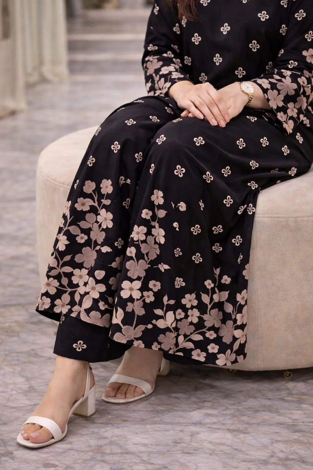 Elegant Black Floral Printed Viscose Rayon Kurta Set for Women