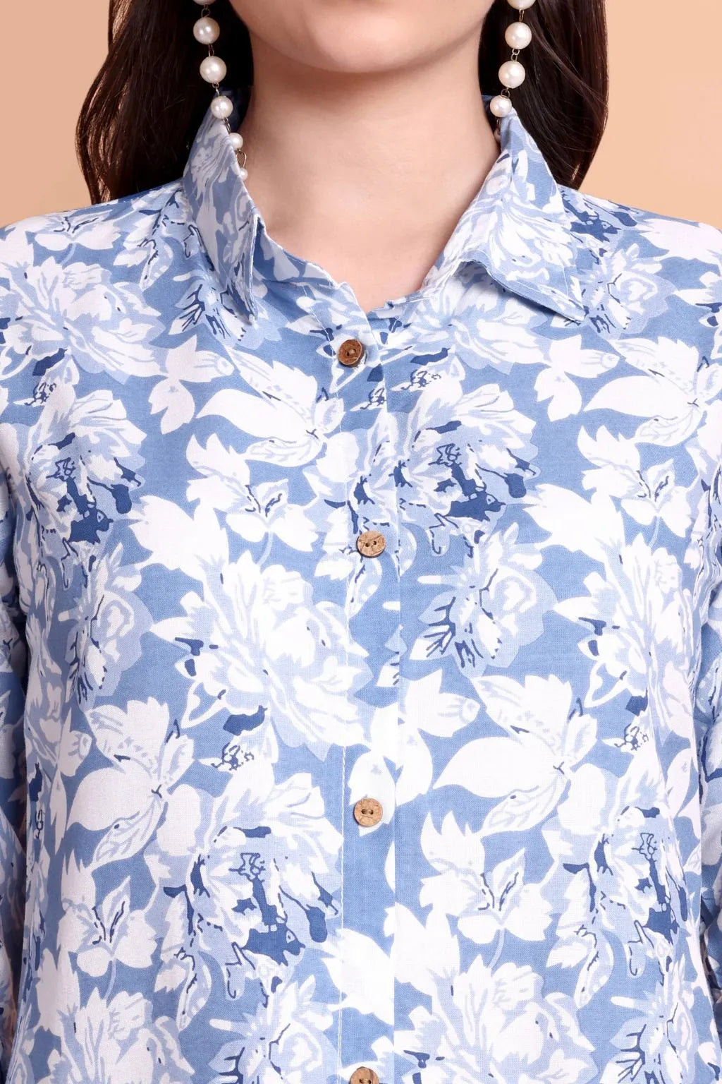 Women Blue Floral Printed Viscose Rayon Kurta Set | Shirt Collar Kurti with Pants