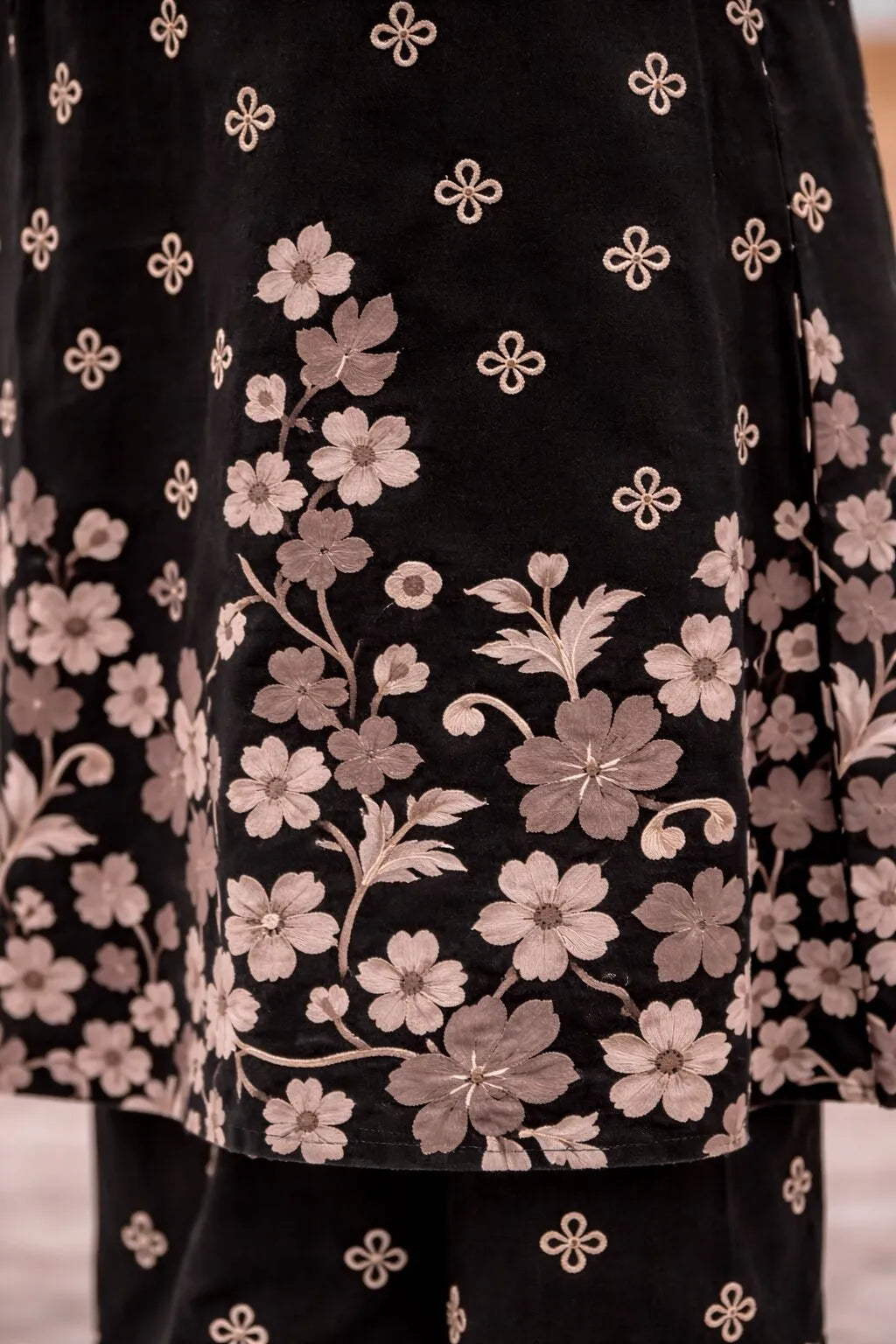 Elegant Black Floral Printed Viscose Rayon Kurta Set for Women