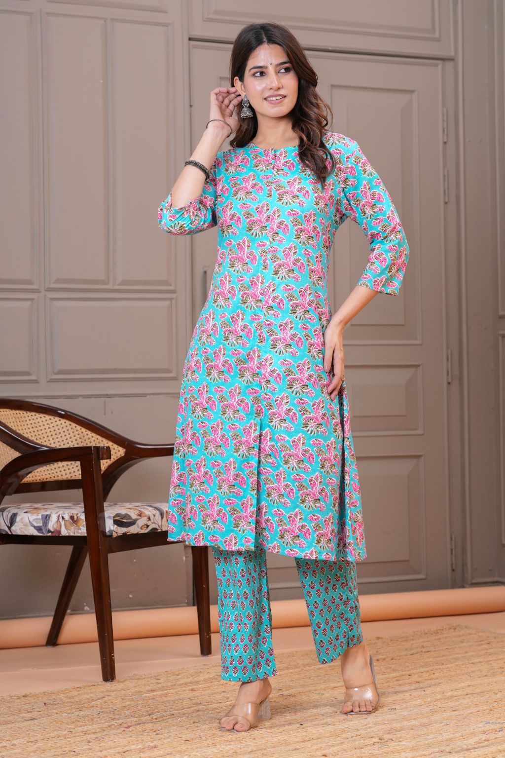 Turquoise Floral Printed Pure Cotton Kurta Pant Set for Women
