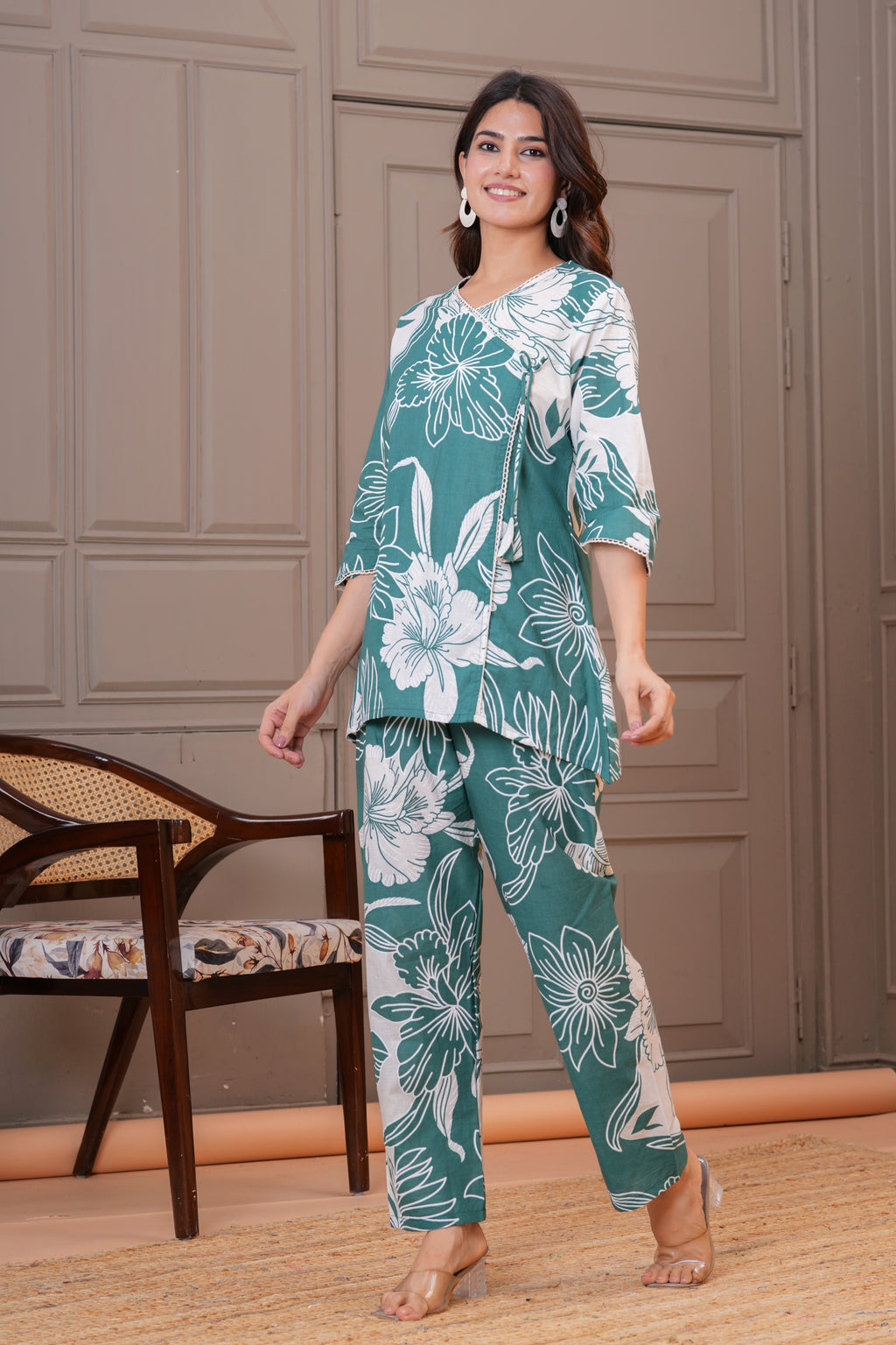 Floral Print Kurta Pant Set